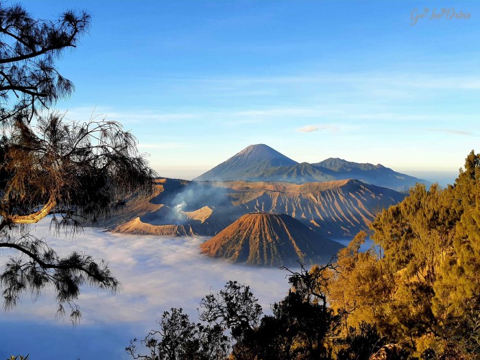 Bromo mount java east